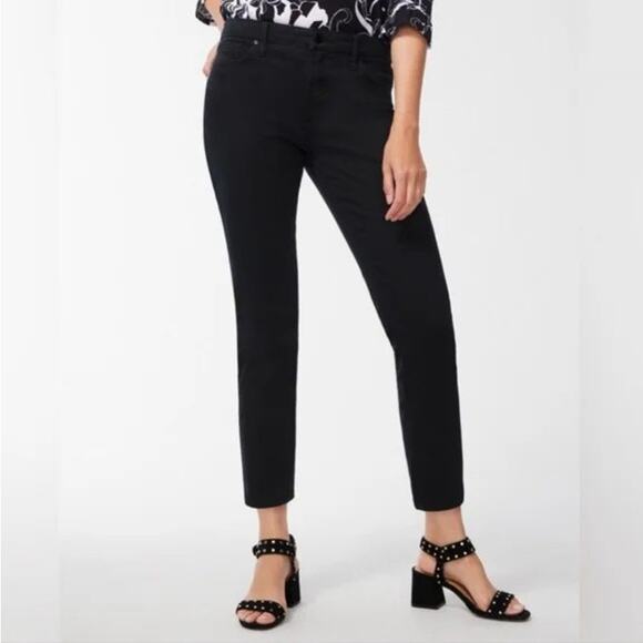 Chico's Women's Black So Slimming Girlfriend Slim Leg Jeans Size 8R NWT - Picture 1 of 11